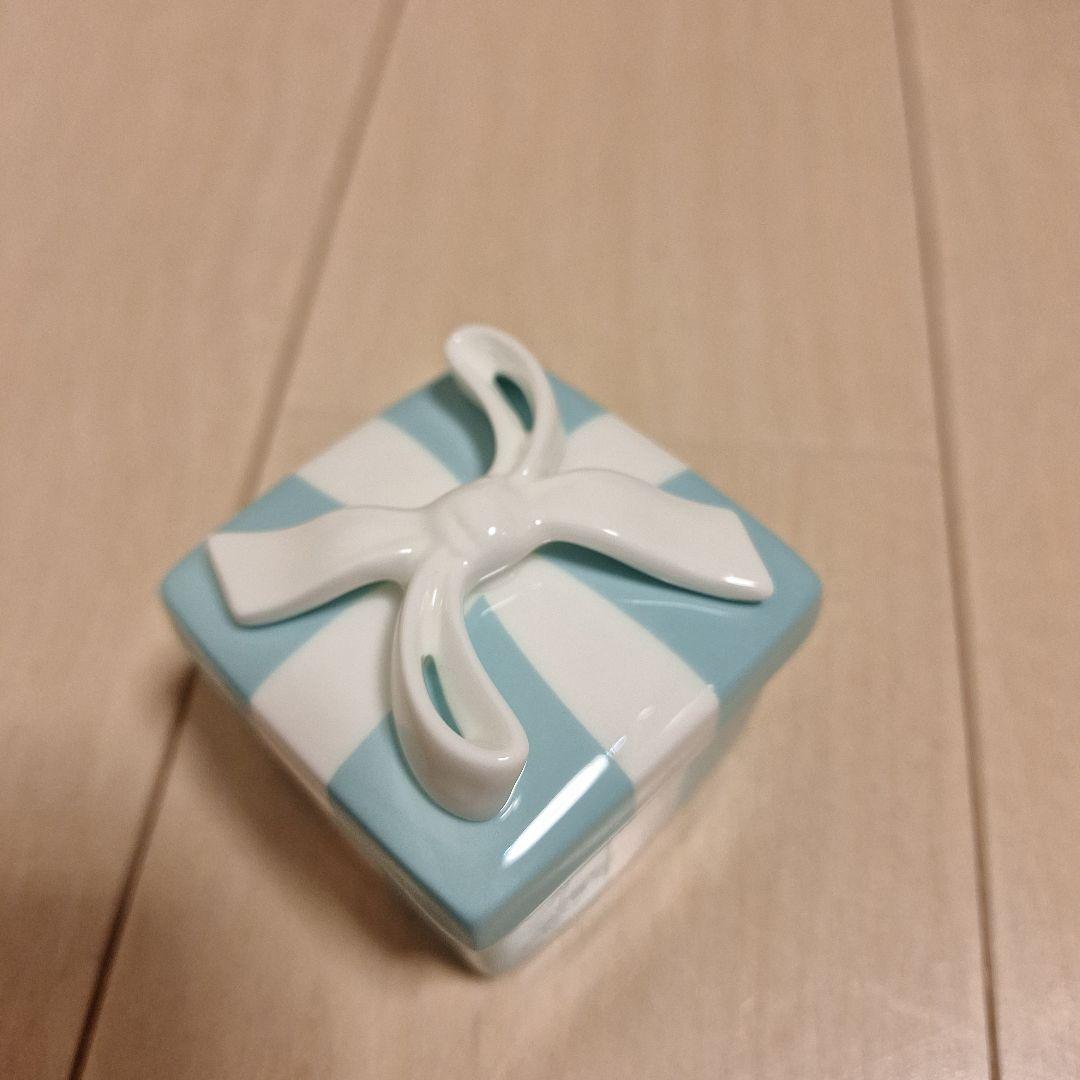 ティファニー小物入れ