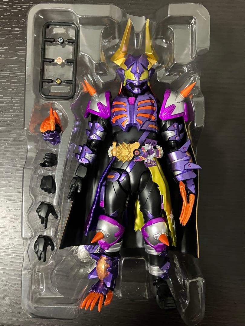 S.H.Figuarts 仮面ライダーバッファ フィーバーゾンビ(ジャマ神）