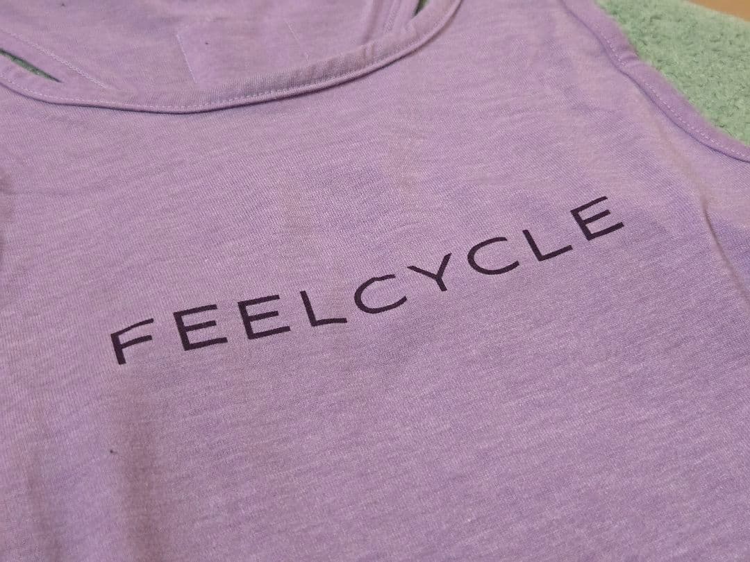 【新品未使用】FEELCYCLE★タックドレープタンクトップ★ラベンダー★XS