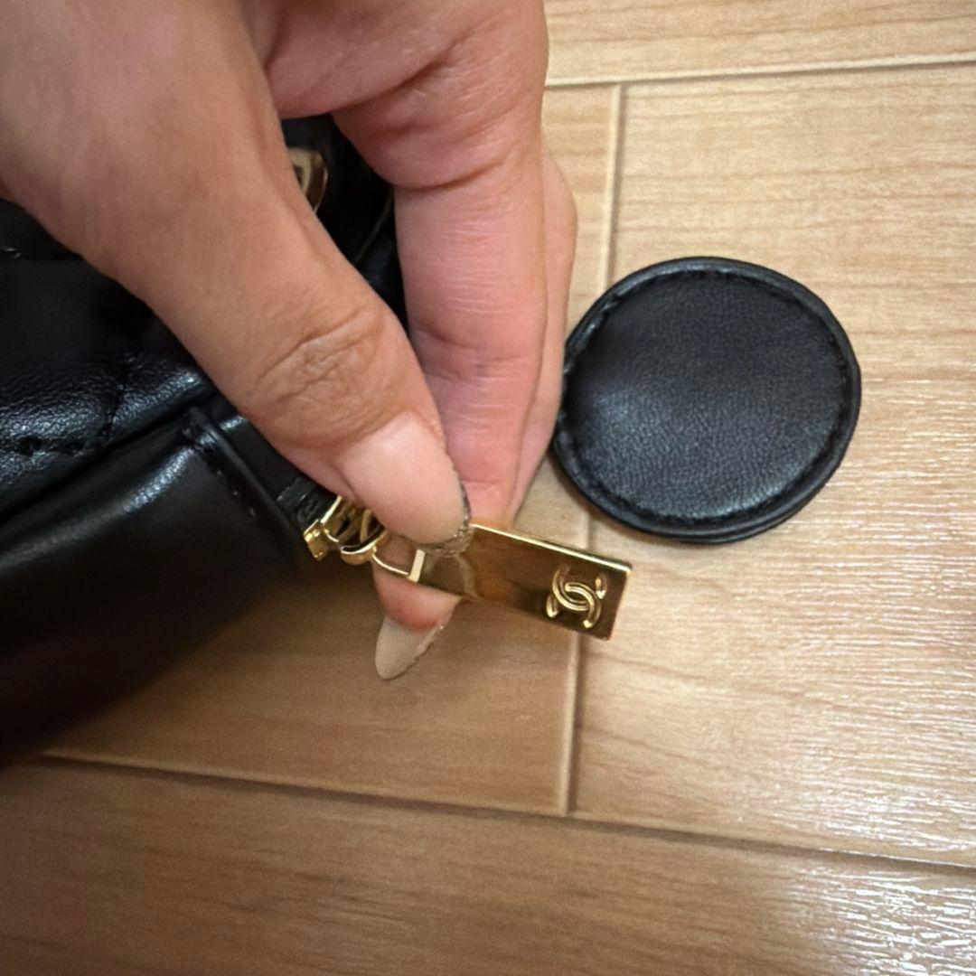 CHANEL ノベルティーブラック キルティング バッグ