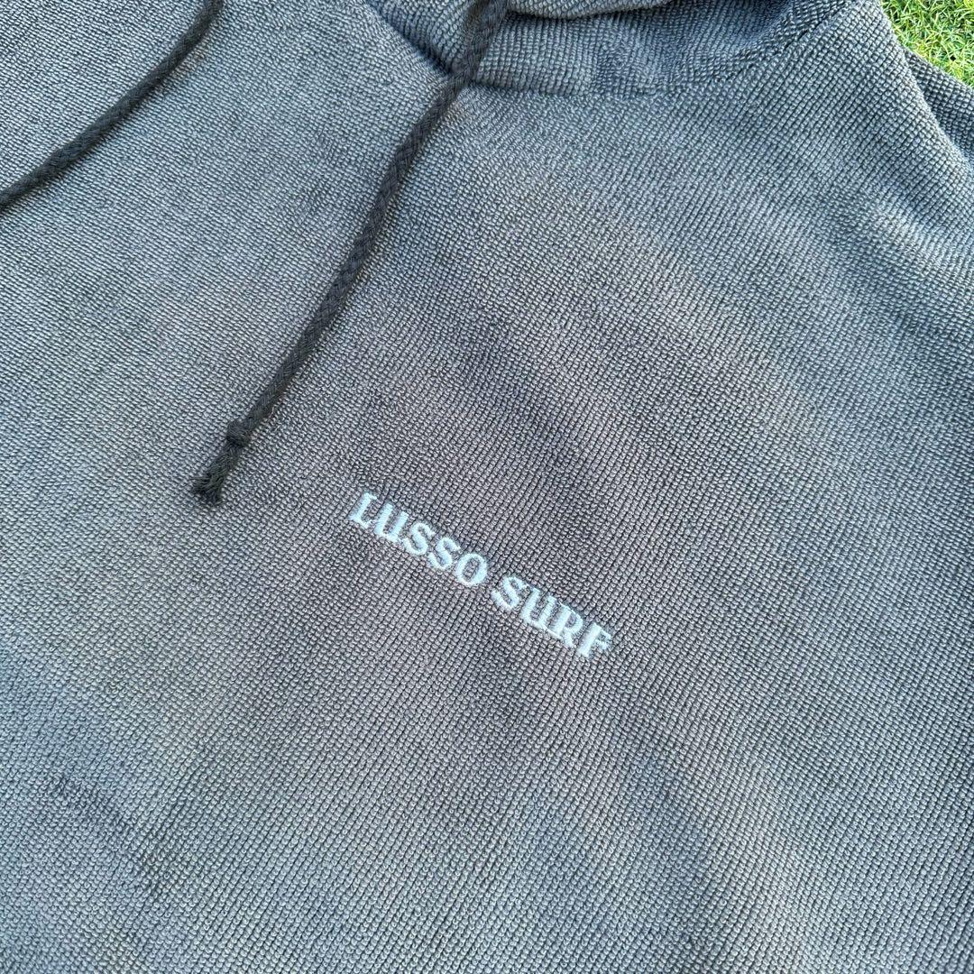 ロゴが可愛い♡LUSSO SURF お着替えポンチョ　グレー⭐︎送料込み
