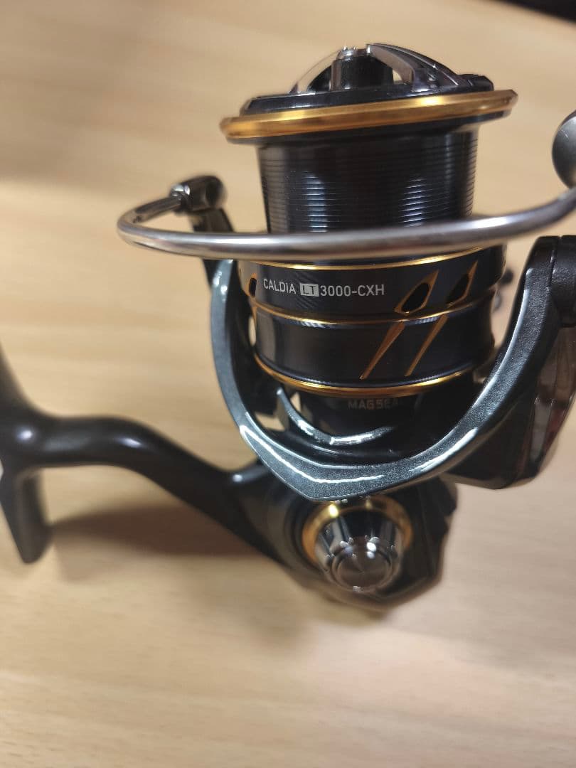 Daiwa CALDIA LT 3000-CXH スピニングリール