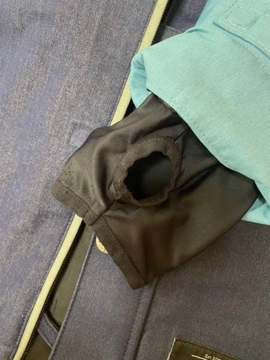 AA HARDWEARスノーボードウェア
