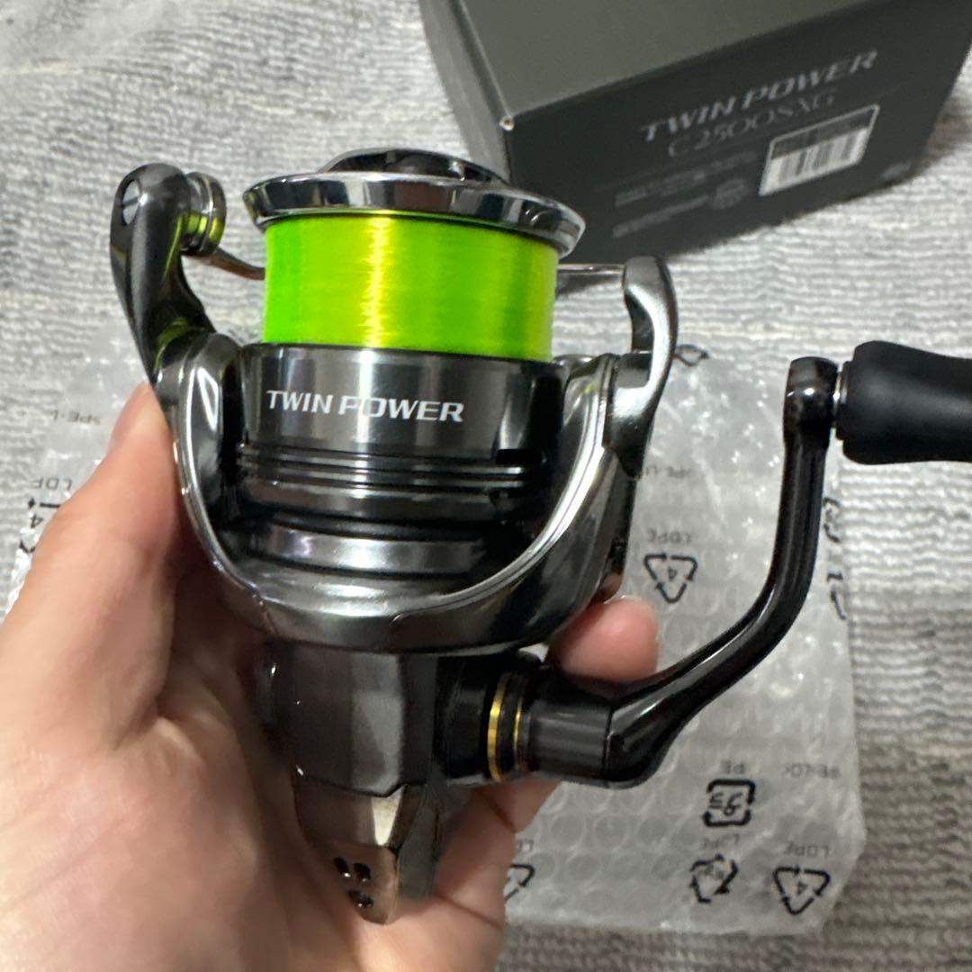 リール SHIMANO TWIN POWER C2500SXG
