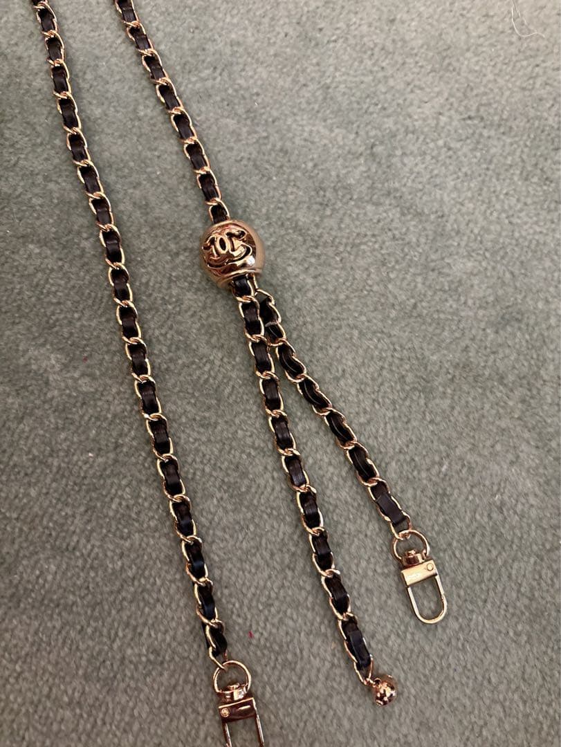 ♡CHANEL黒ココマークロゴアジャスター付チェーンショルダーストラップ斜めがけ