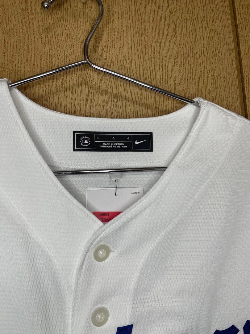 ドジャース大谷翔平ユニフォーム　刺繍サイン付(L)