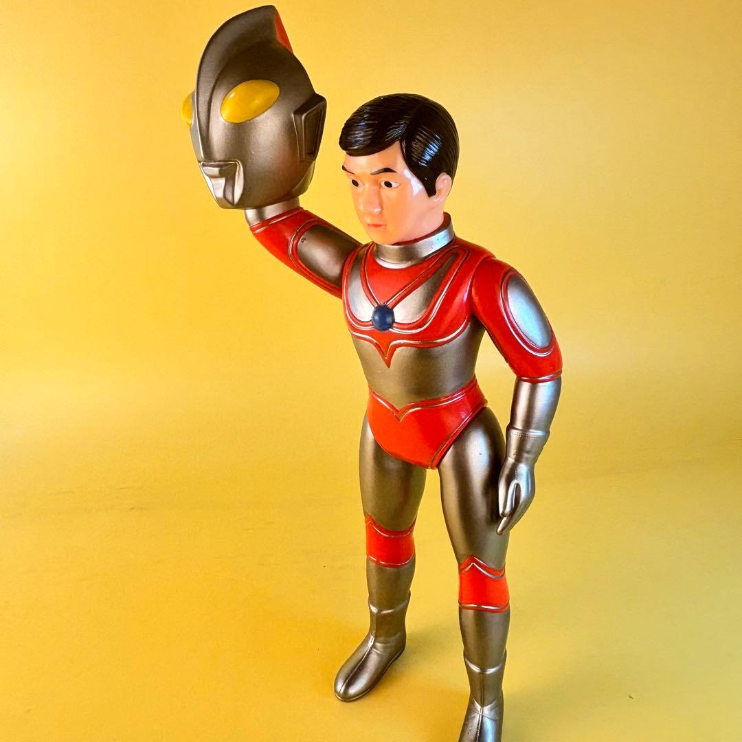 帰ってきたウルトラマン　面取れ　シルバー色　大　ソフビ　ブルマァク