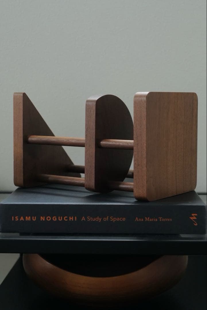 Walnut Object 検)e Nakashima