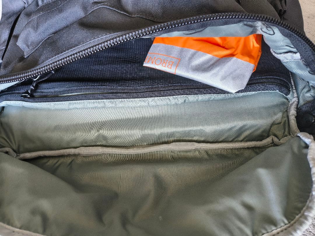 ブロンプトン backpack 14L