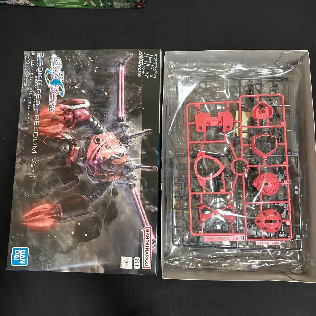 HGシリーズ用 アークエンジェルカタパルトデッキ+SEED HG　ガンプラセット