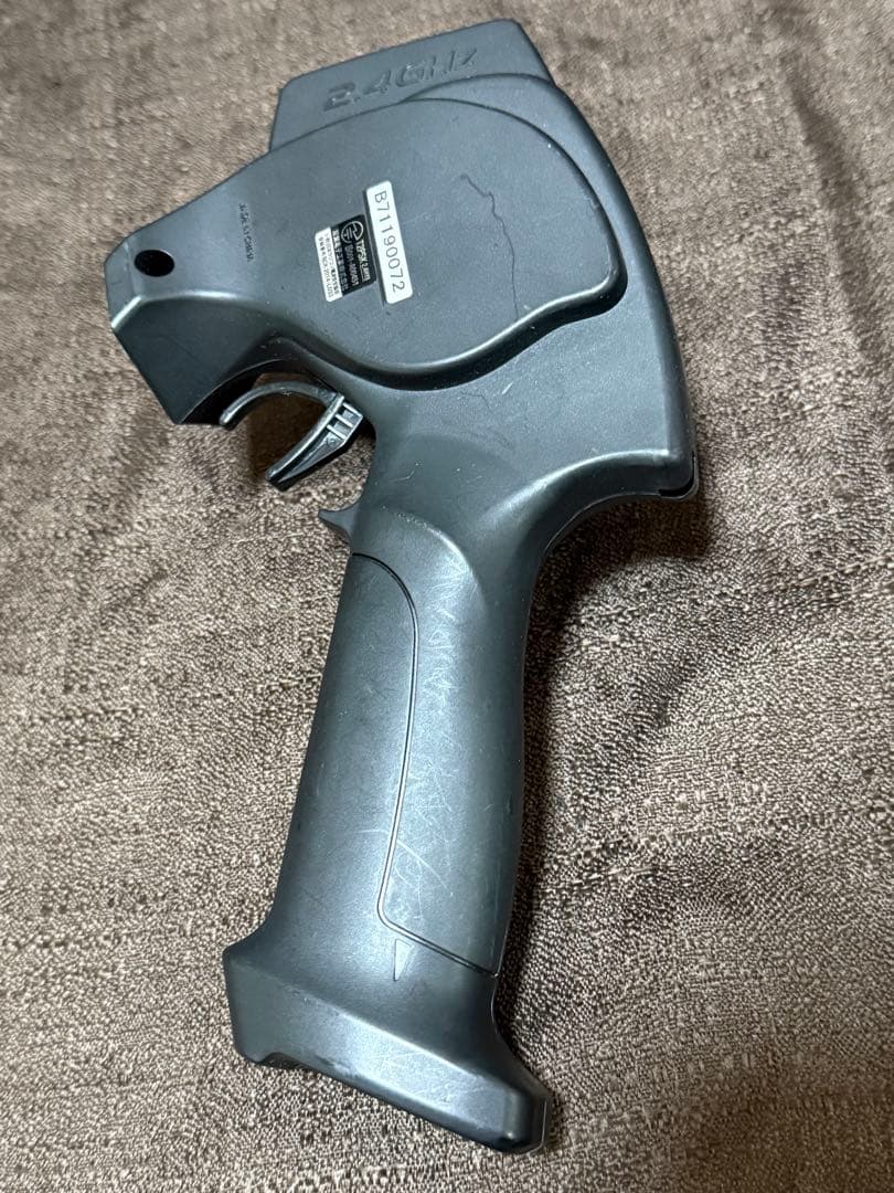 フタバ　2PSK-2.4g R202GF 送受信器　レシーバー　値下げ交渉不可