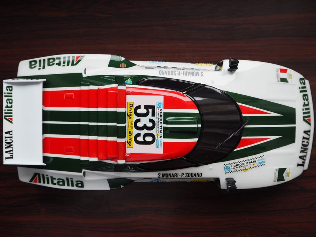 新品未使用　killerbody ランチア ストラトス 塗装済み完成品 １/10