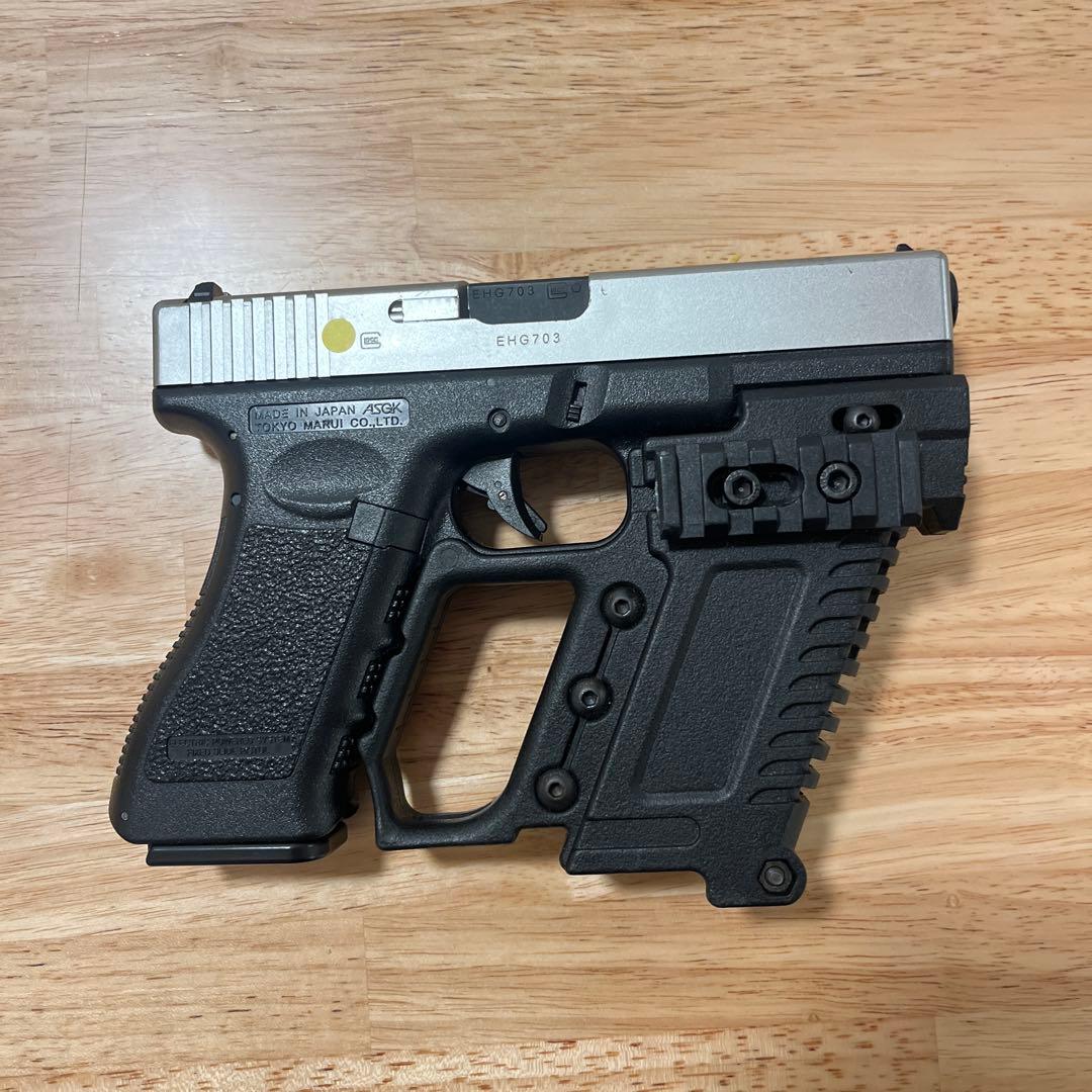 Glock 18C 東京マルイマガジン4本　バッテリー　充電器付き