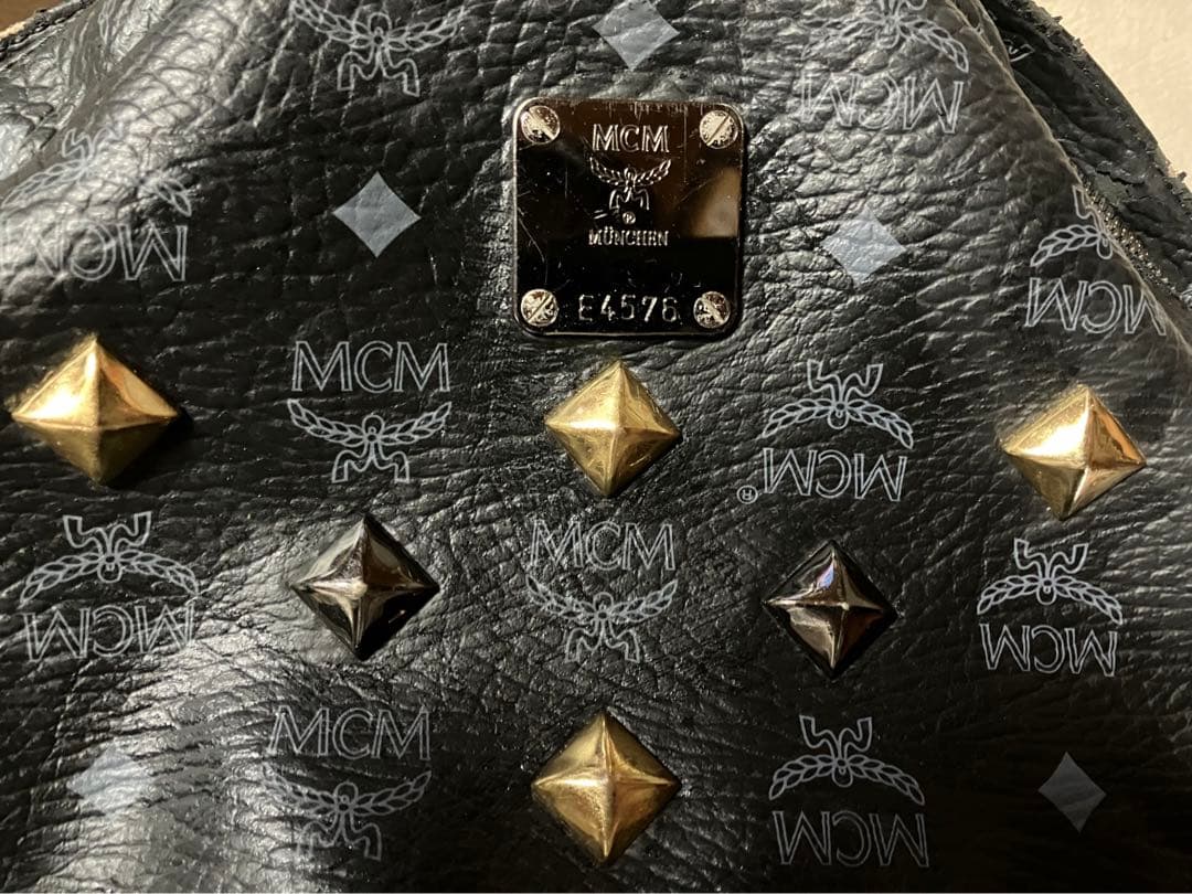 MCM リュック　ブラック