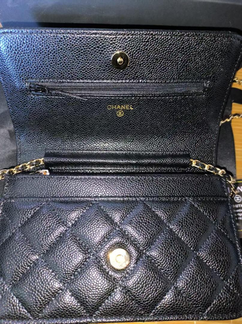CHANEL チェーンウォレット ブラック ゴールド ノベルティ