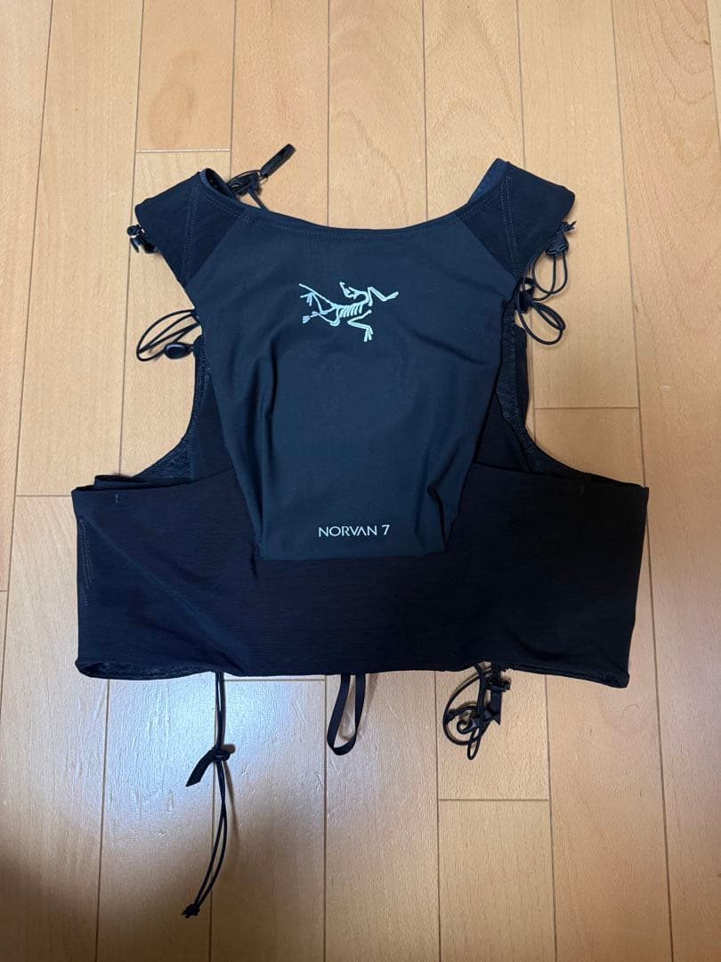 ウォーキング・ランニングウェア ARC'TERYX NORVAN 7 M