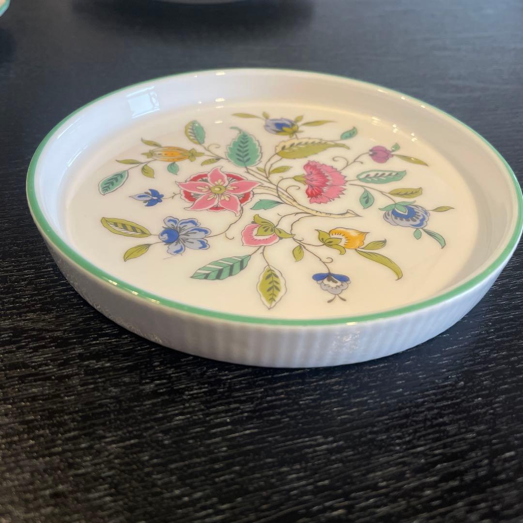 MINTON ハドンホール4点セット　ケーキスタンド　ケーキ皿2枚　小皿1枚