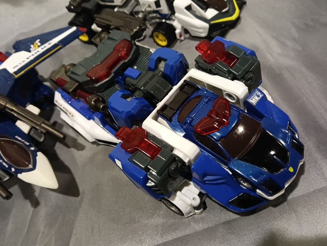 トミカ　ドライブヘッド　サイクロンインターセプター＆ブリッツメカ　中古品セット
