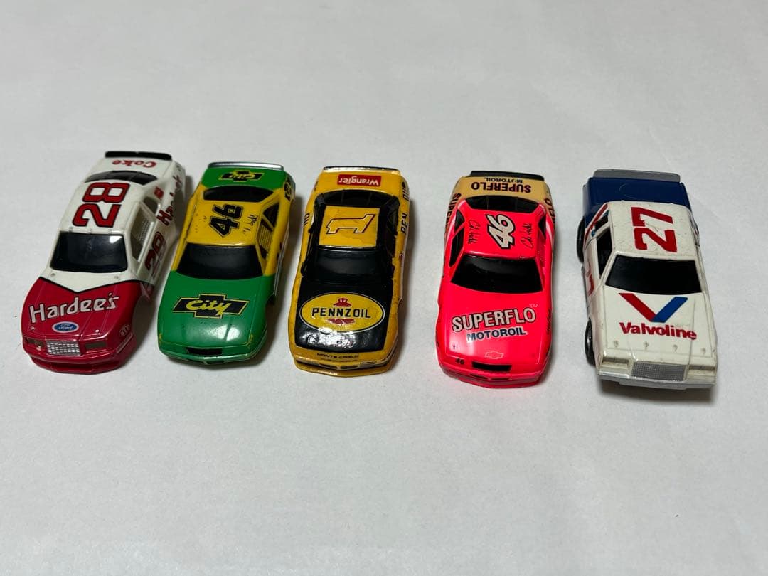 ナスカー　HOスロットカー　➕ボディ4台