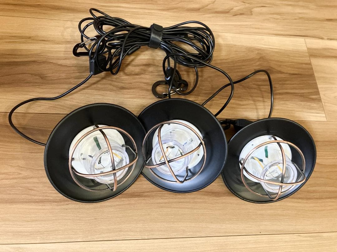 ベアボーンズ 3連　エジソン ストリングライトLED ブラック【極美品】