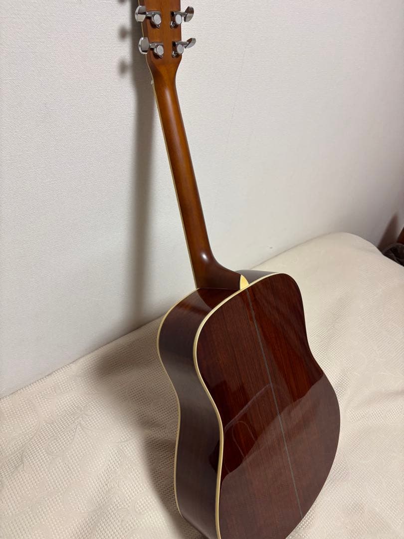 美品　Morris ギター　M-022TS