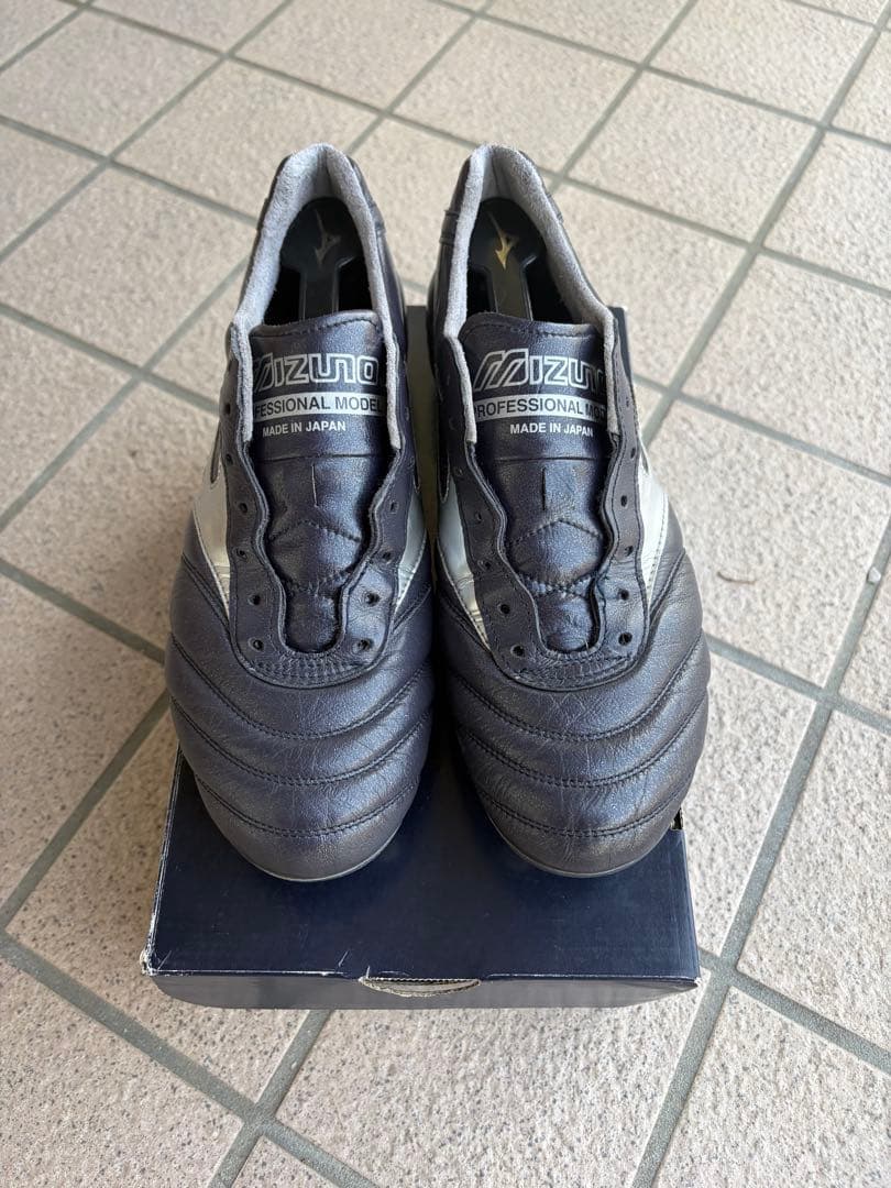 【最終値下げ】MizunoモレリアDNAジャパン27cm