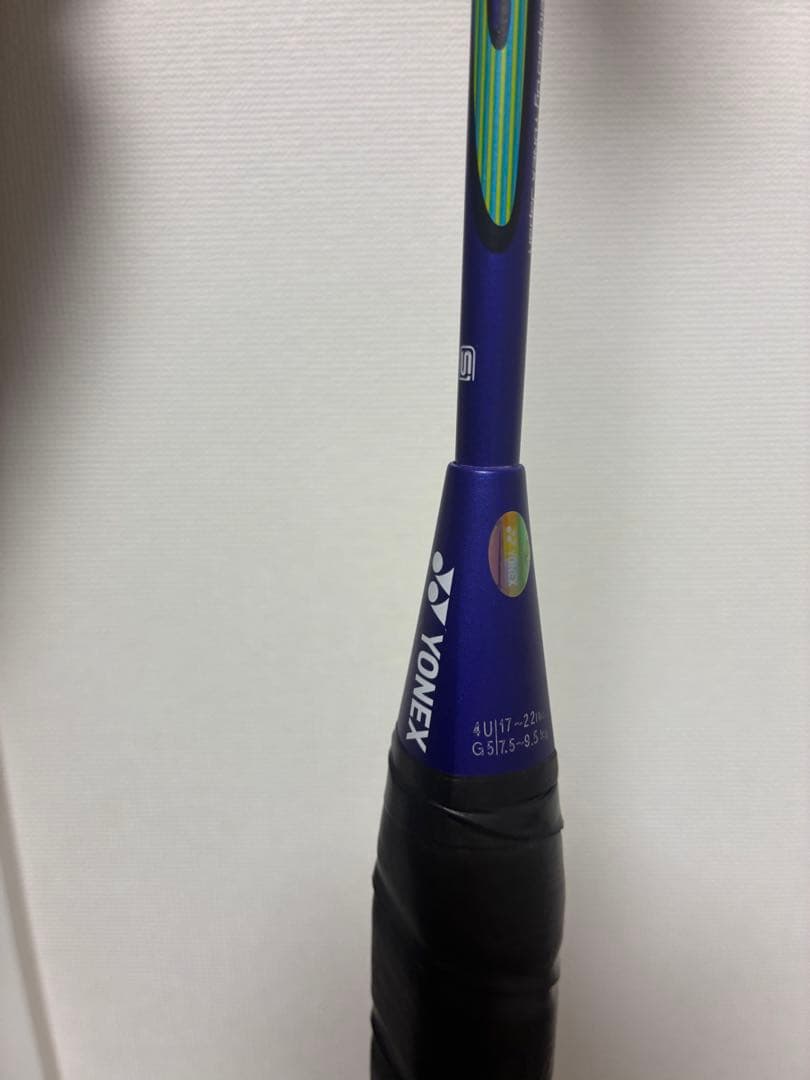 ほぼ新品！YONEX マッスルパワー9LTバドミントンラケット　ソフトケース付