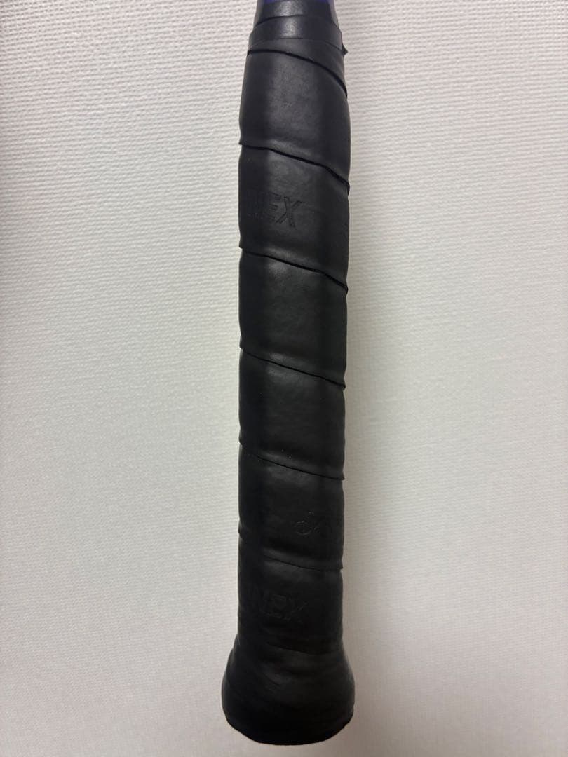 ほぼ新品！YONEX マッスルパワー9LTバドミントンラケット　ソフトケース付