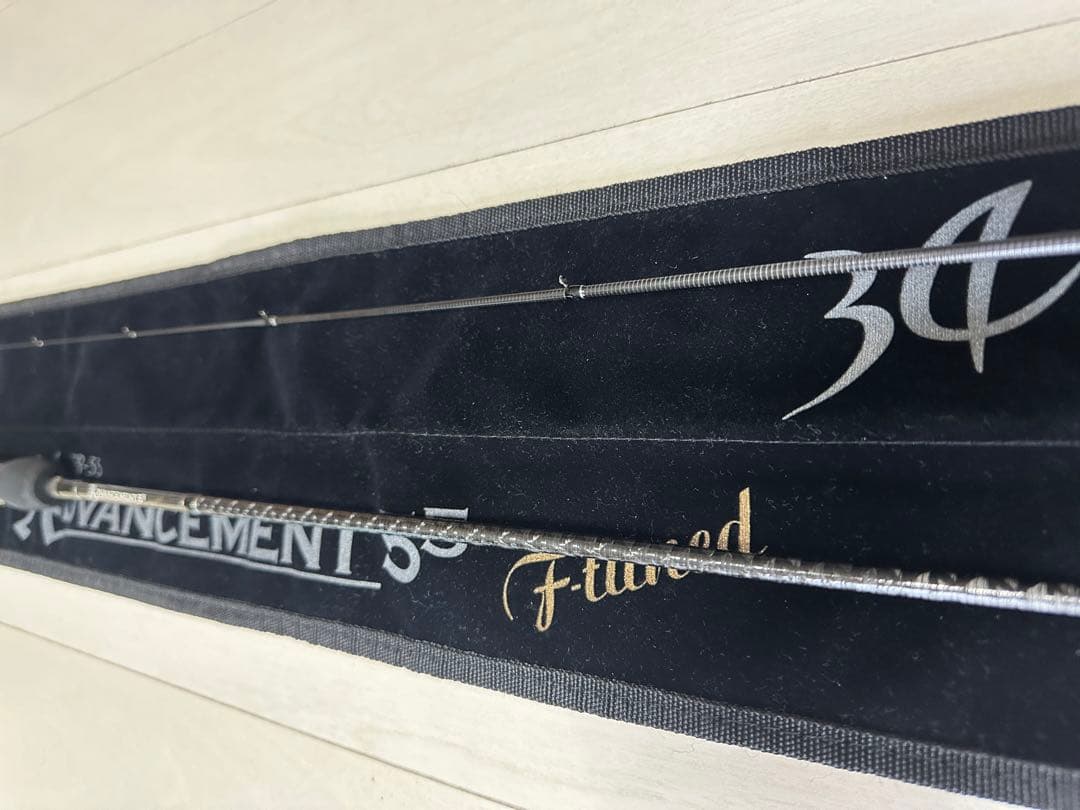 34サーティーフォー　ADVANCEMENT55 F-tune 美品
