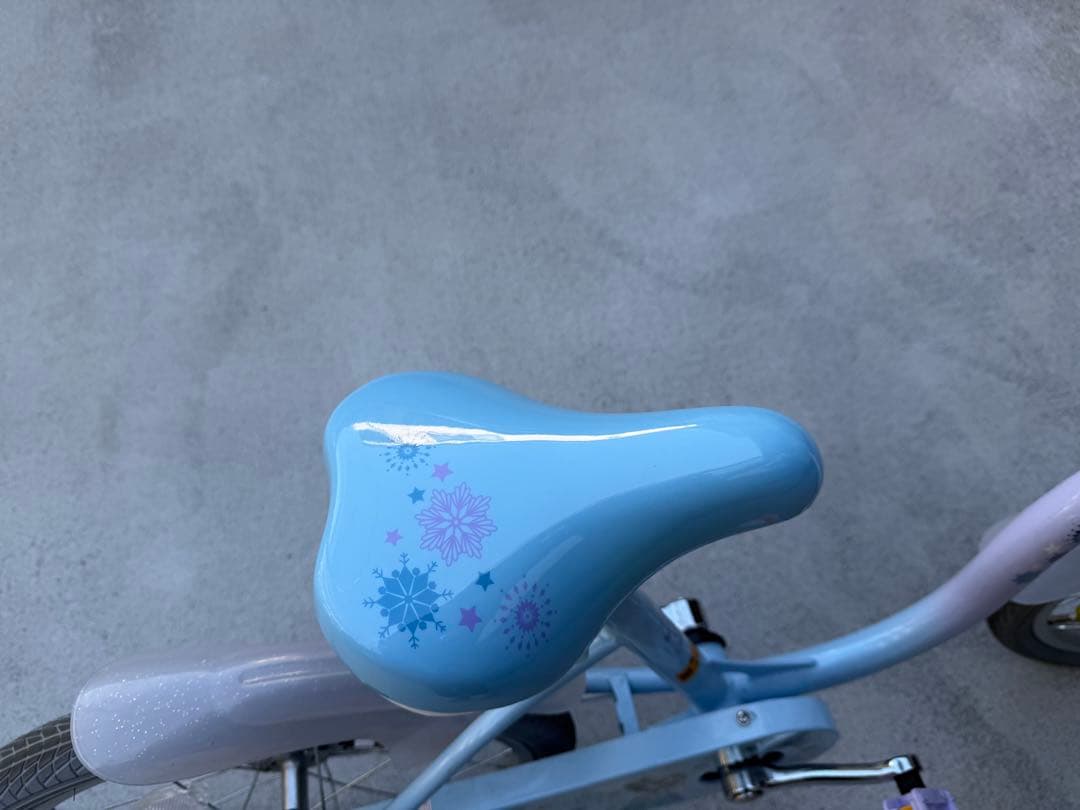 【直接引き渡し】アナと雪の女王　自転車　18インチ