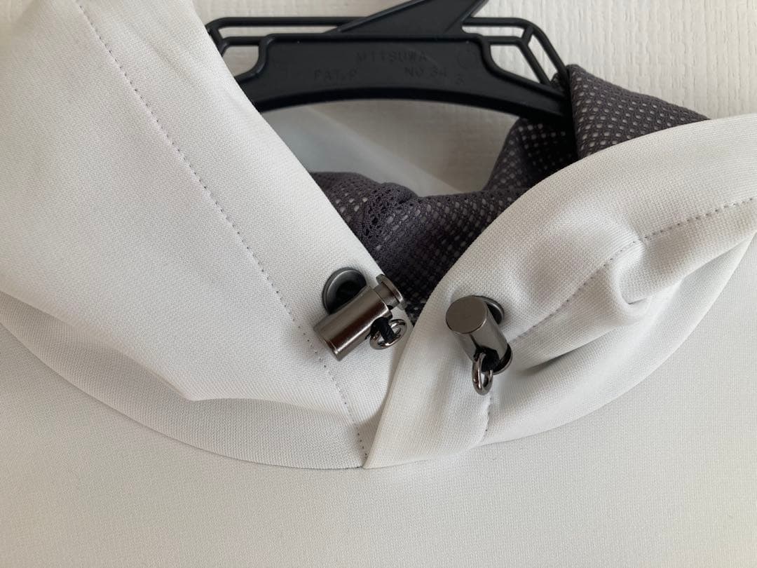 新品　LANVIN SPORT プルオーバーパーカー