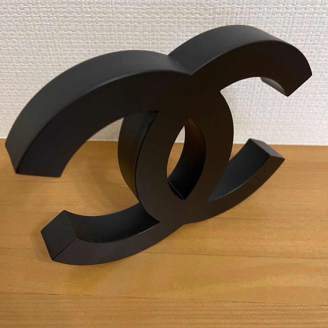 シャネル　店頭ディスプレイオブジェ　ブラック