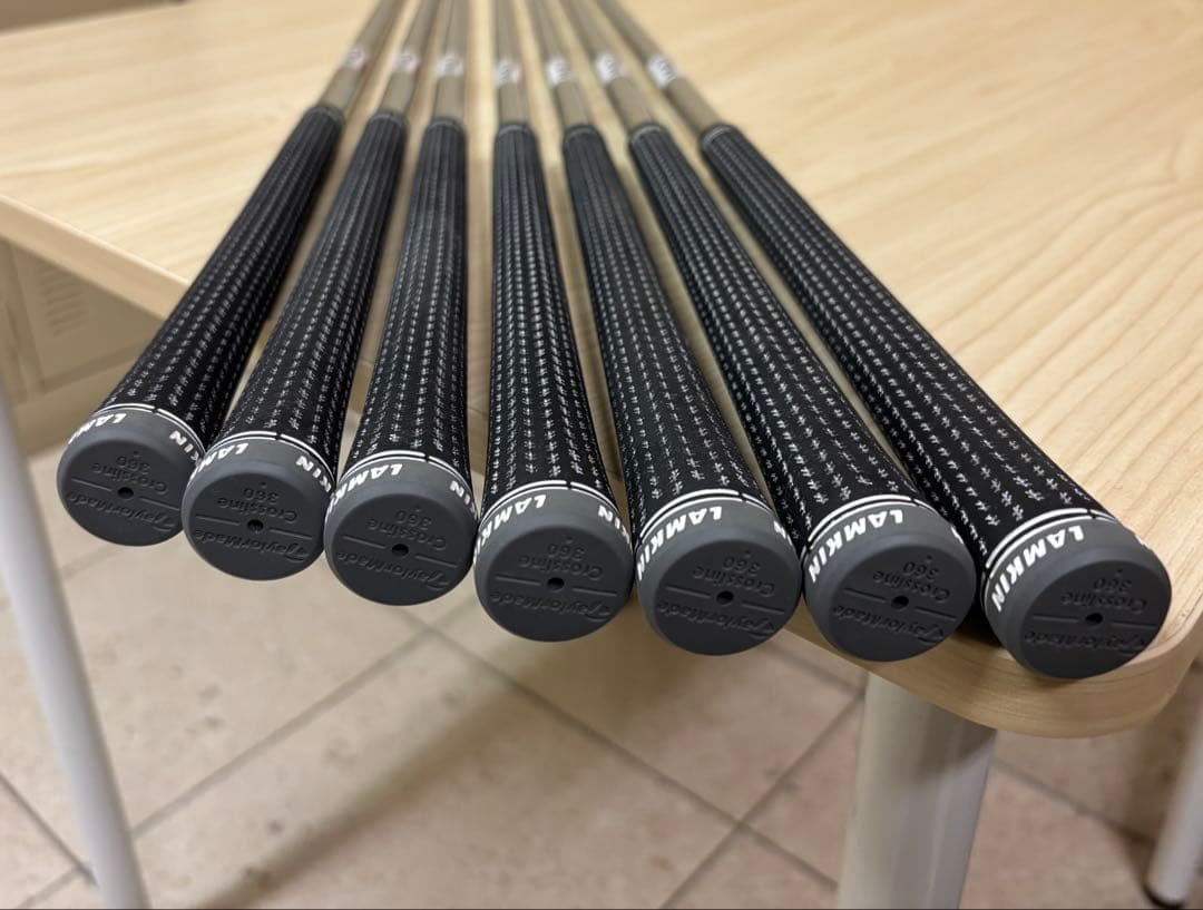TaylorMade SIM2maxアイアンセット 7本セット　レフティ用