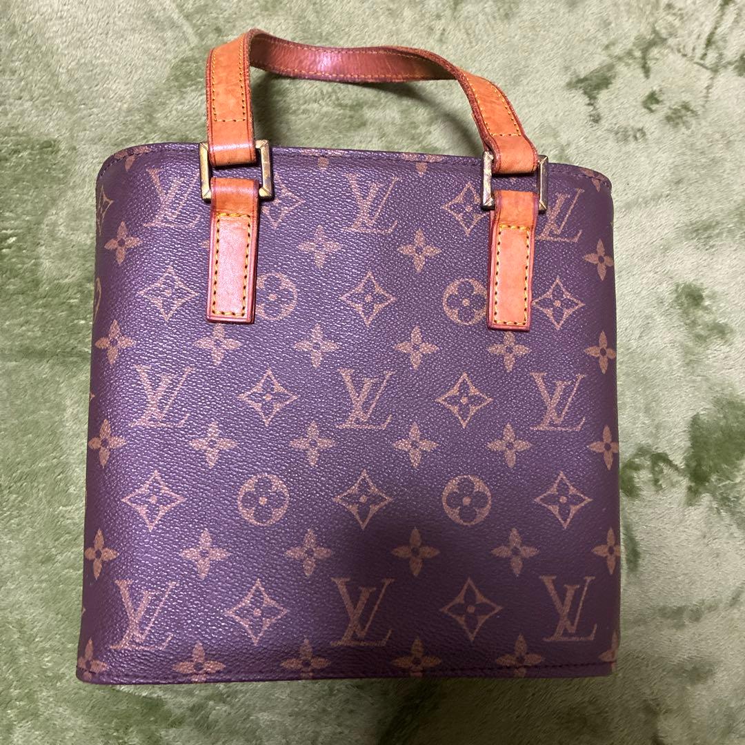 Louis Vuitton ❓ レザー バッグ