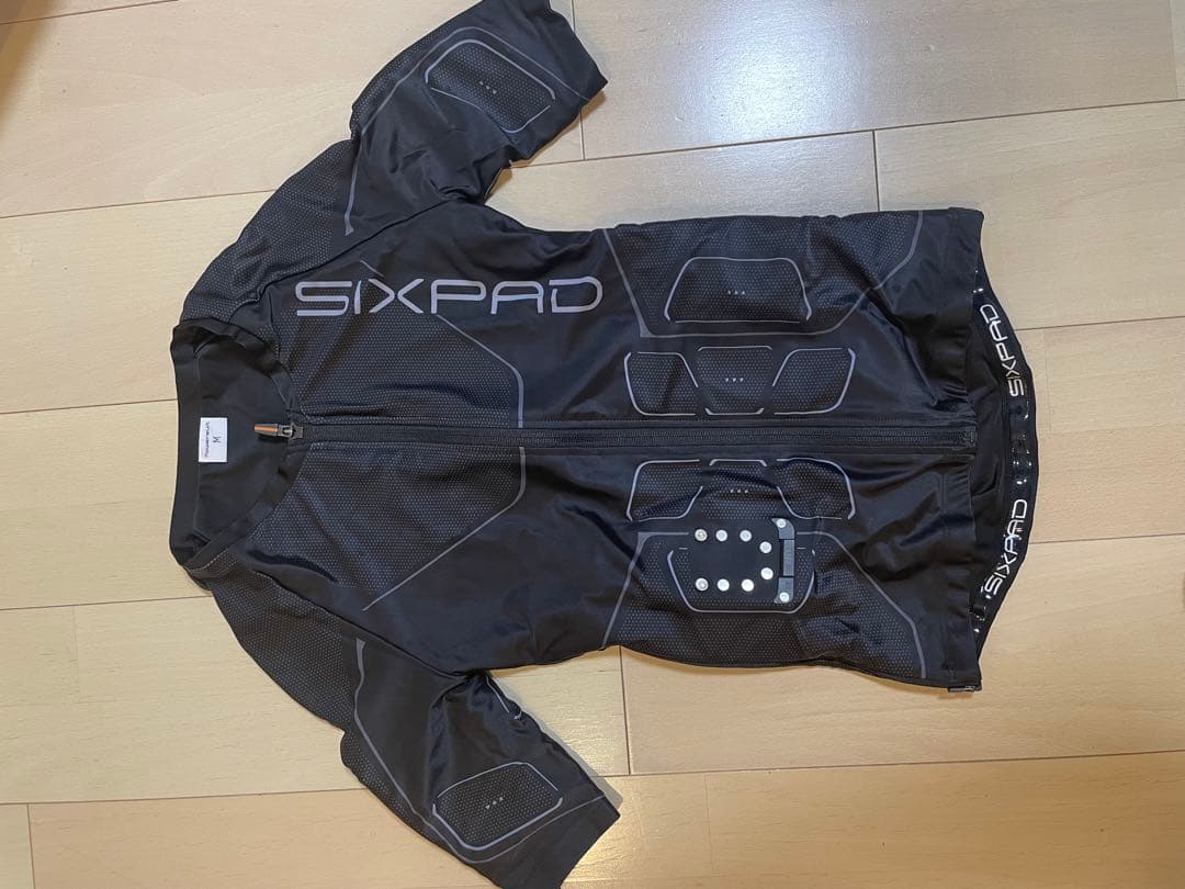 SIXPAD Powersuit 上下セット　女性Mサイズ