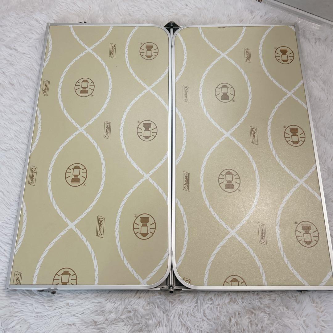 コールマン SLIM 4-FOLDING TABLE 四つ折りテーブル