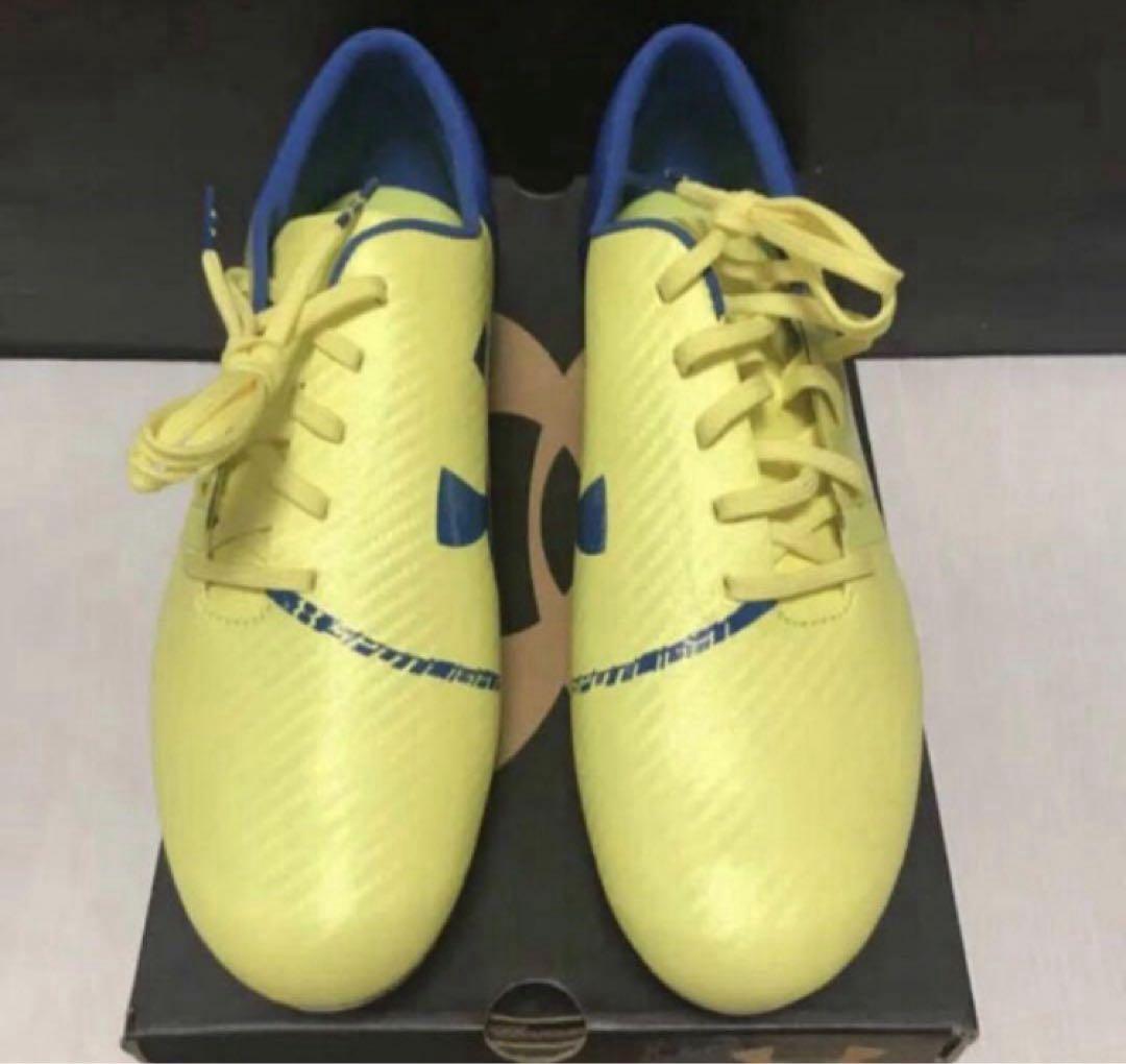 送料無料 新品 UNDERARMOUR スパイク UAスポットライト BL HG