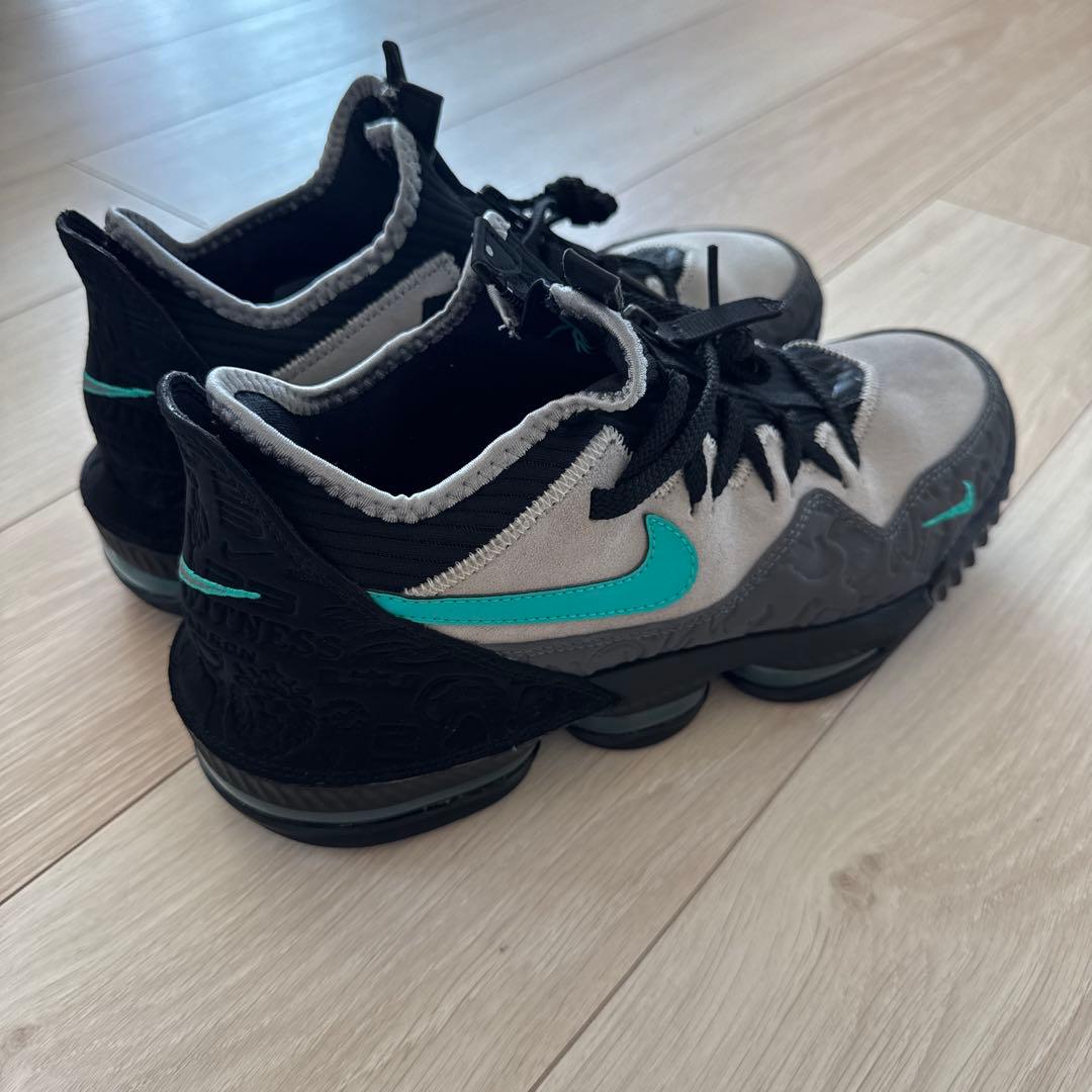 ぼ*見様 NIKE LeBron16 Low Atmos Clear Jade