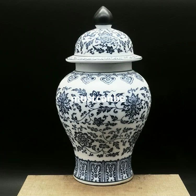 青花纏枝蓮将軍缶 景徳鎮 陶磁器 装飾品 現代工芸品 美術品 置物