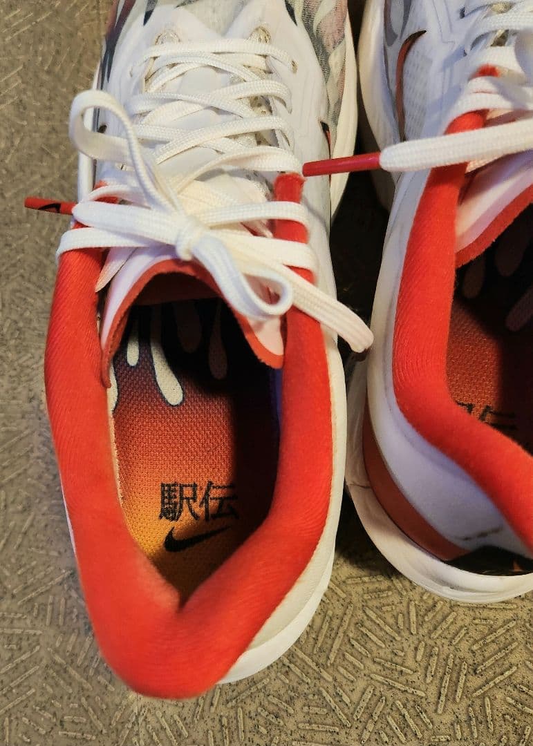 週末限定値下げ　NIKE ズームフライ6　26.5cm