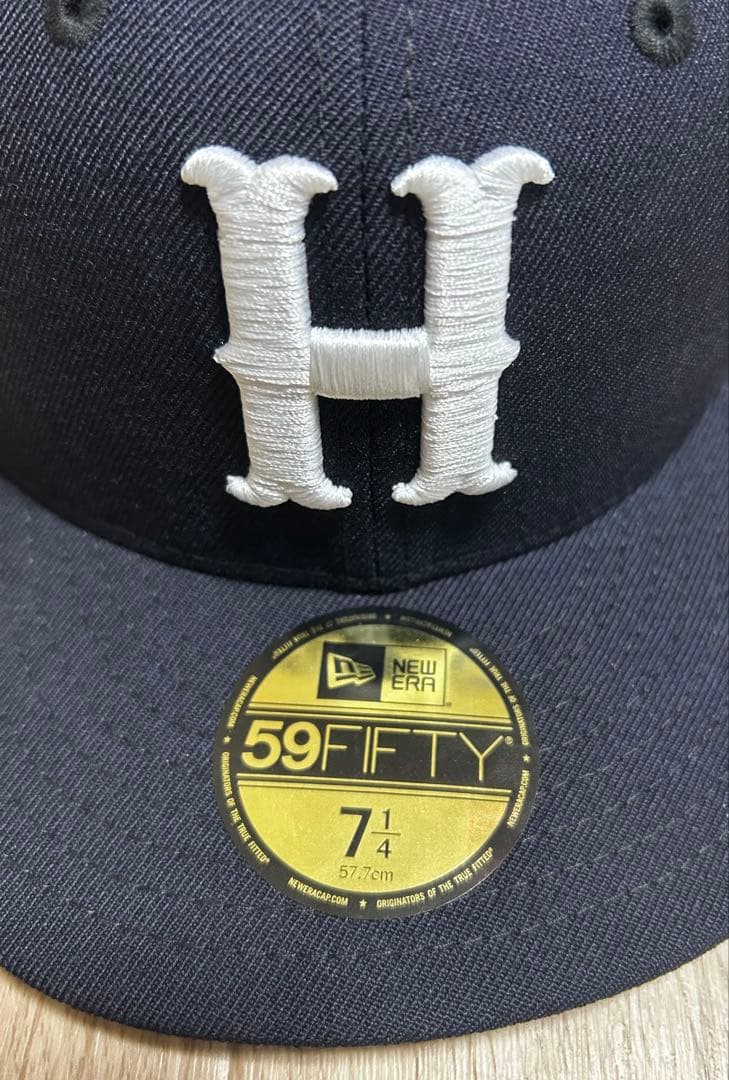 未使用 広島カープNew Era ネイビーキャップ 7 1/4