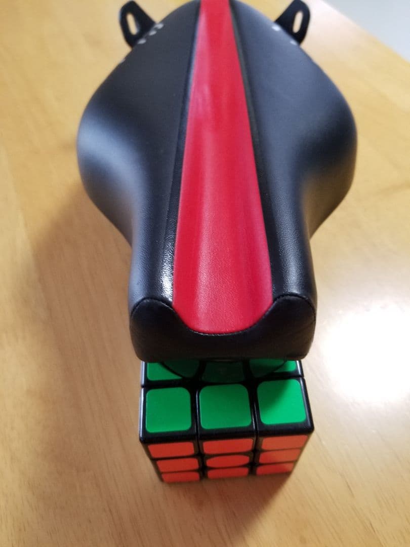 fizik フィジーク TTバイク トライアスロン サドル