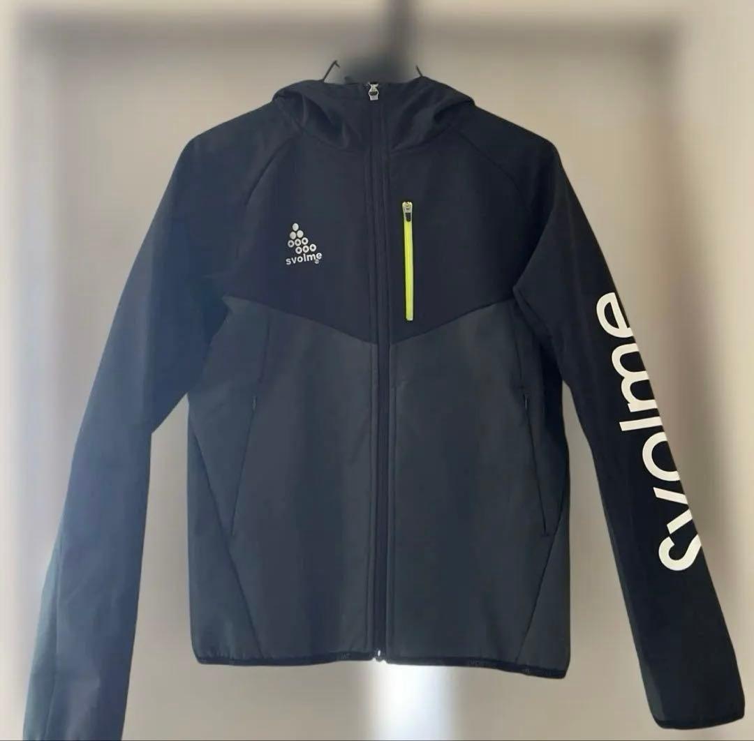 3/8まで限定！【美品】SVOLME スボルメ　防風　上下　 セットアップ　XS