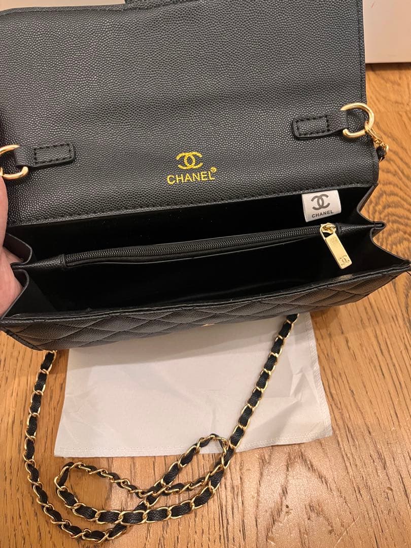 星*花様 CHANEL ✨ノベルティ ✨チェーンショルダー ウォレット新品未使用