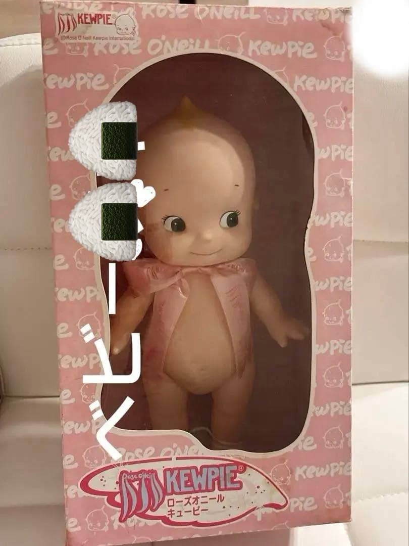 Kewpie フィギュア ピンクリボン