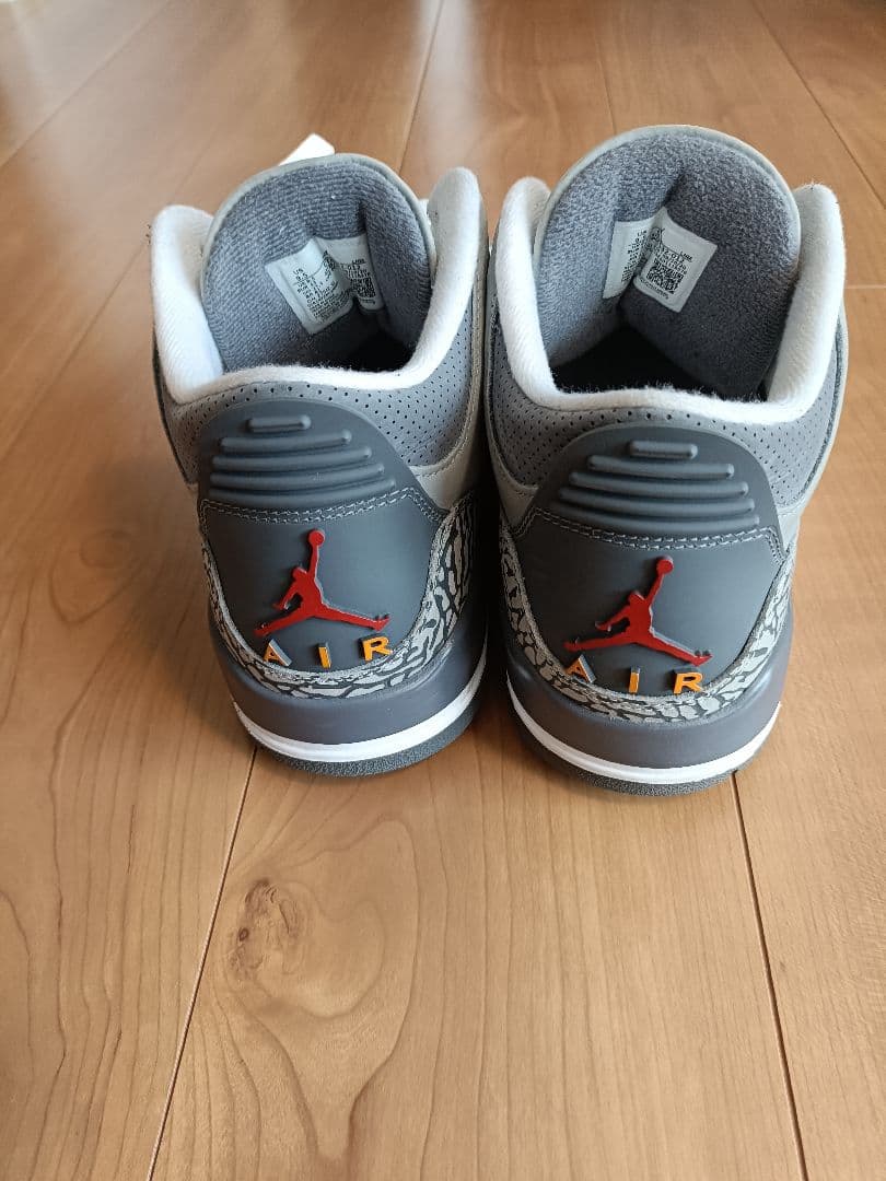 Air Jordan 3 グレー/オレンジ