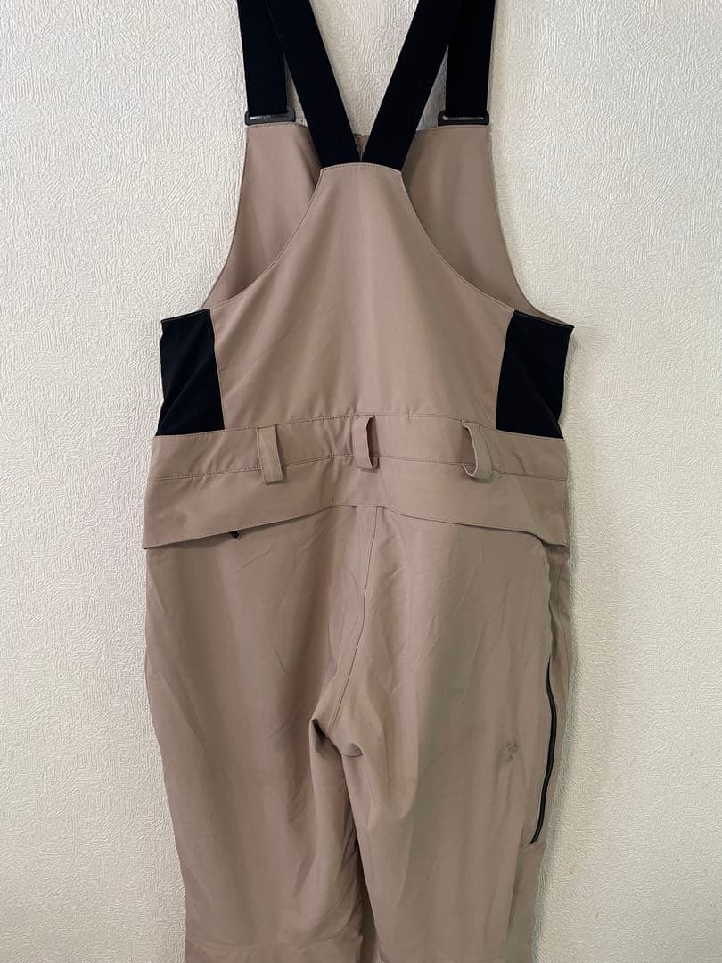 中古◇Volcom ElmStretch ゴアテックス ビブパンツ◇レディースM