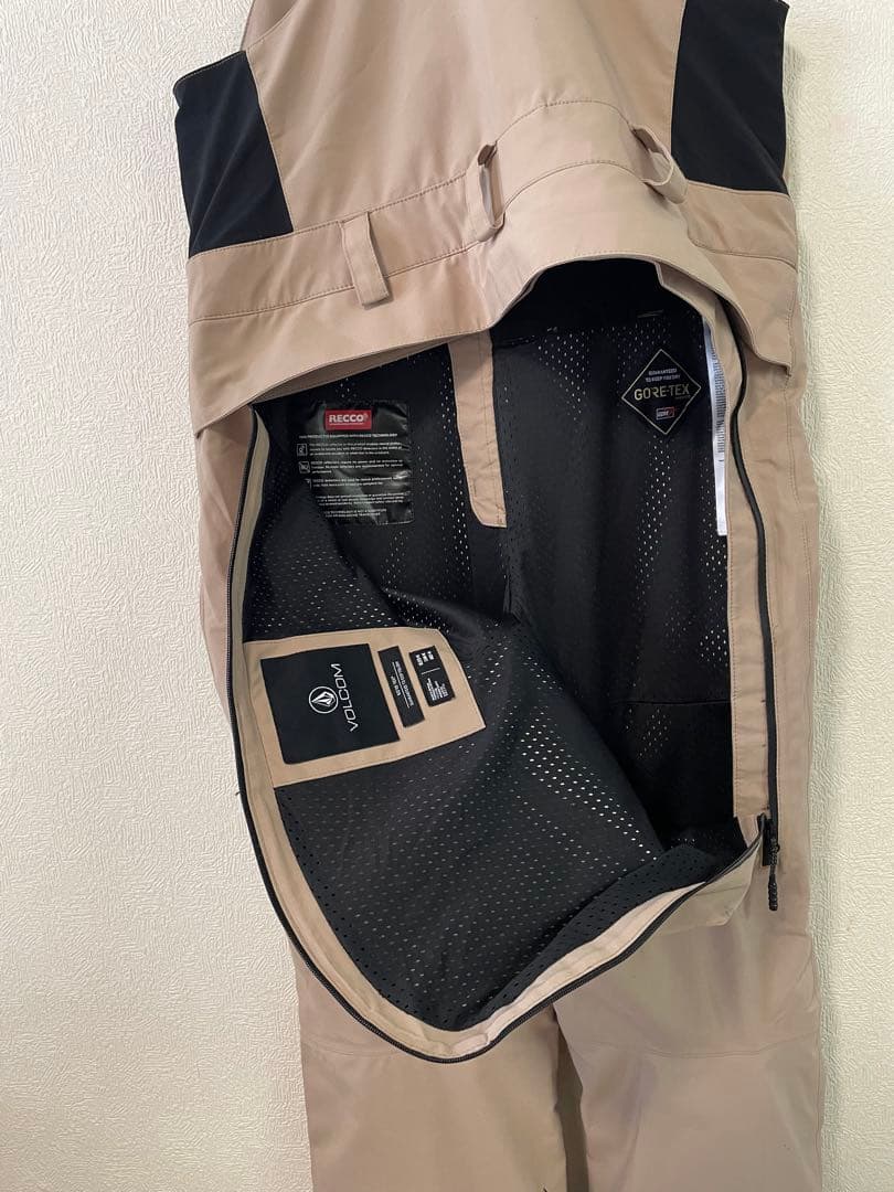 中古◇Volcom ElmStretch ゴアテックス ビブパンツ◇レディースM