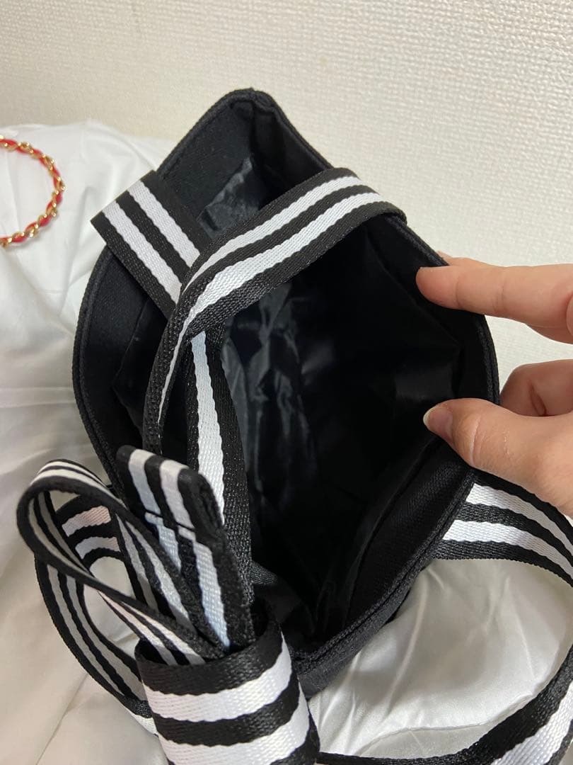 なな様⭐︎専用　CHANEL ノベルティ　黒 ストライプハンドル トートバッグ
