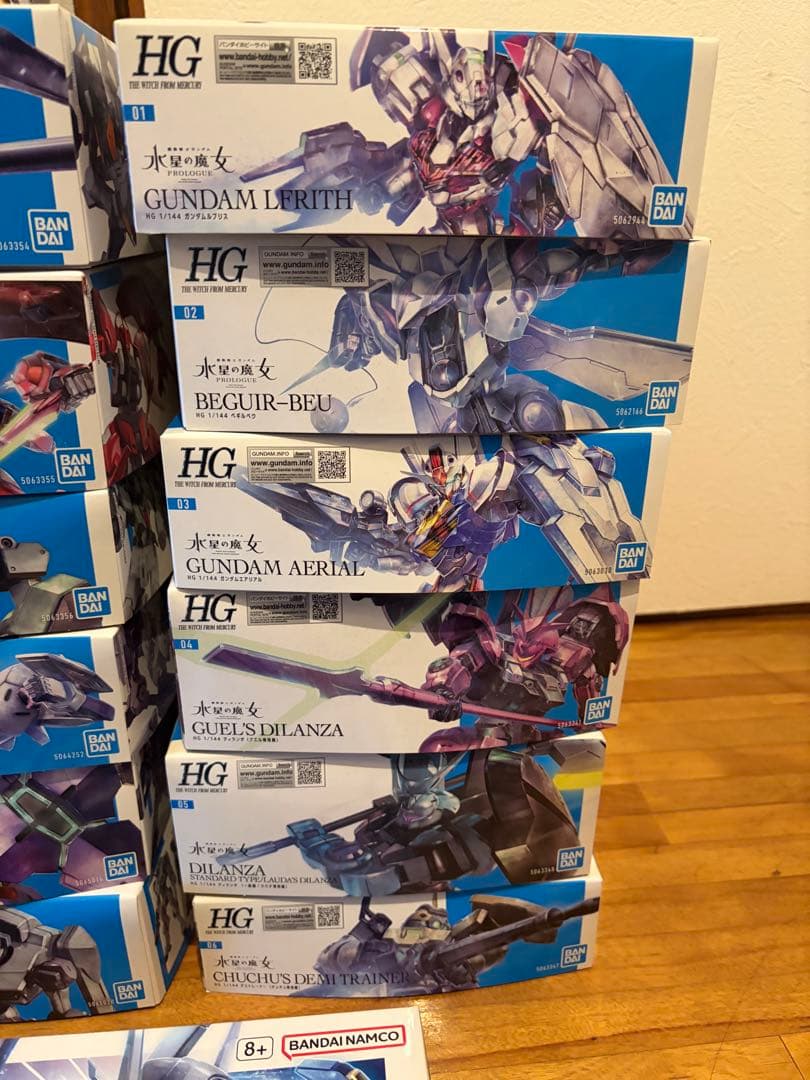 HG ガンプラ 水星の魔女 30個セット新品未組立 スタンド付き デカールおまけ